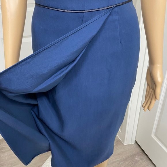 Giorgio Armani Sleeveless Midi Dress. Blue. Size 36. Business Wear, Office Wear - Picture 5 of 16